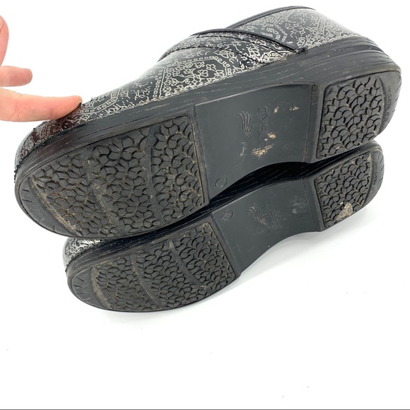 Dansko metallic black and silver clogs size 42 - Picture 8 of 10